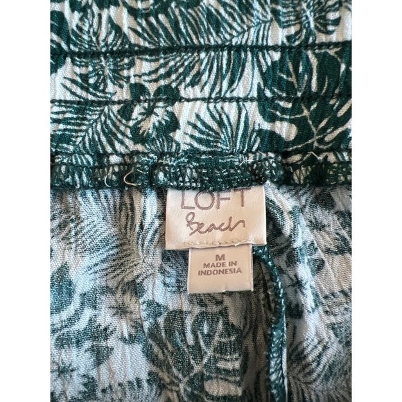 Loft beach size medium shorts (13$) - Picture 5 of 5